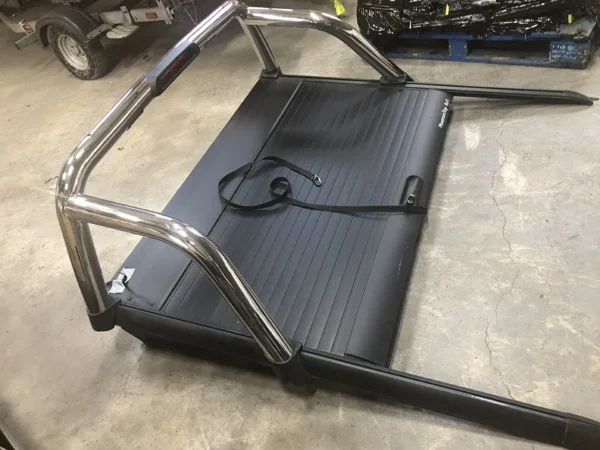 FOR SALE “ IN EX  CONDITION MITSUBUSHI L200 CHROME ROLL BAR
